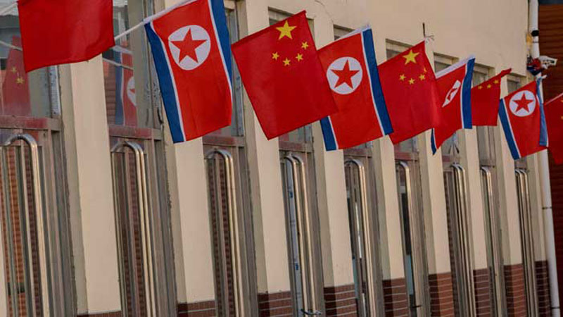 Flags of DPRK and China