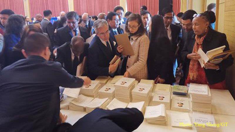 foreign diplomats, CPC Plenum