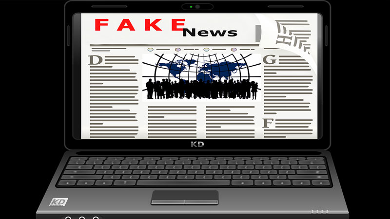 Aussie Journalist, fake news, laptop, computer