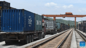 Photo taken on July 29, 2022 shows containers at a railway freight center in Wuzhou, south China's Guangxi Zhuang Autonomous Region. Launched in 2017, the New International Land-Sea Trade Corridor is a trade and logistics passage jointly built by western Chinese provinces and ASEAN countries. Photo: Xinhua