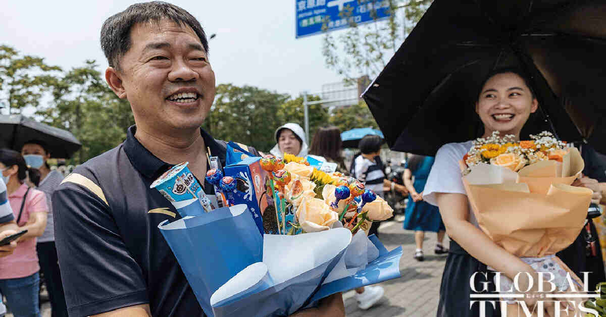 Parents greet students after 2023 senior high school exam in Beijing. Photo: Li Hao/GT