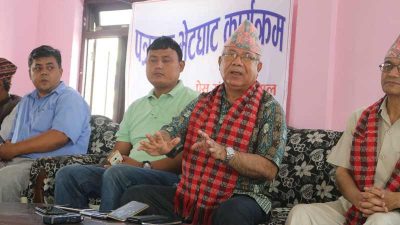 विप्लवलाई नेता नेपालकाे आग्रह : वार्ता र संवादमार्फत समस्या समाधान गराैं